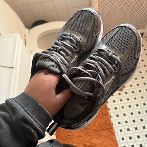 avia men’s 5000s athletic running shoes